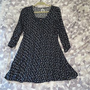 Mudd Black Floral skater-style 3/4 sleeve tie front dress